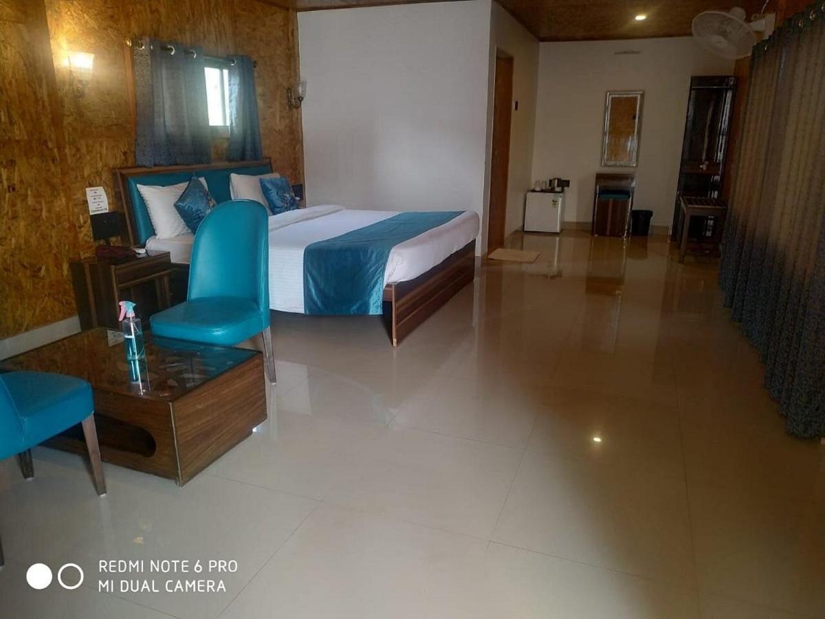 Whispering Woods Resort Lonavla Zewnętrze zdjęcie